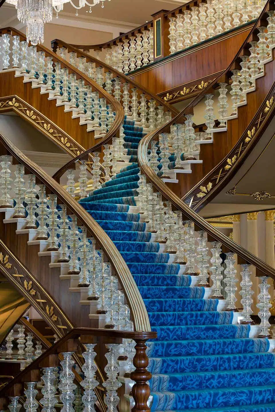 تور هوایی آنتالیا هتل Titanic Mardan Palace