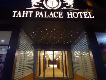 Taht-Palace-Hotel-general-van-1-tour-tourlider.com