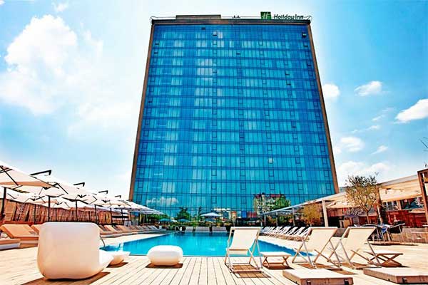 Holiday-Inn-Tbilisi-tourlider-tour