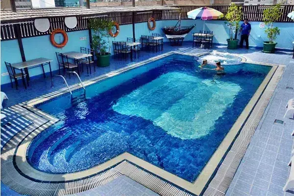 knight-Armour-hotel-tourlider