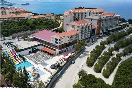 تور هوایی کوش آداسی هتل RAMADA SUITE HOTEL
